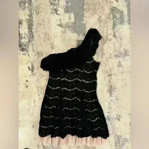 Women’s One Shoulder Francesca’s Dress